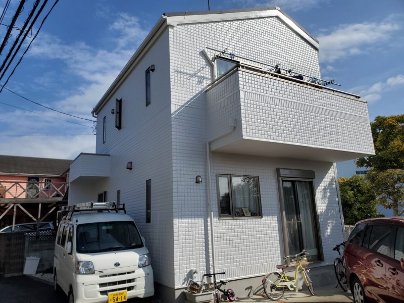 藤沢市 T様邸 屋根カバー工法・外壁・コーキング・バルコニー防水工事