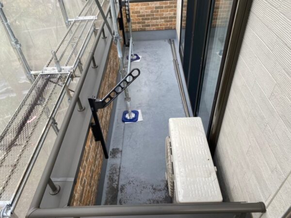 藤沢市 T様邸 外壁・屋根塗装・コーキング・バルコニー防水工事