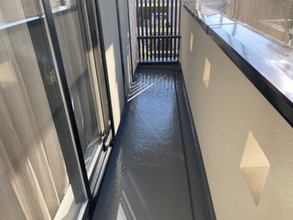 藤沢市 U様邸 外壁・屋根・付帯部塗装・バルコニー防水工事
