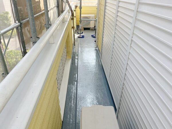 藤沢市 Ｗ様邸 外壁・付帯部塗装・バルコニー防水・屋根カバー工事-施工後