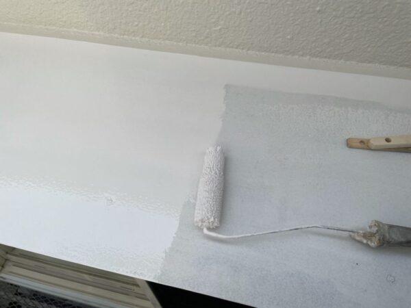 藤沢市 Ｍ様邸 外壁・付帯部塗装・屋根カバー工事-施工中