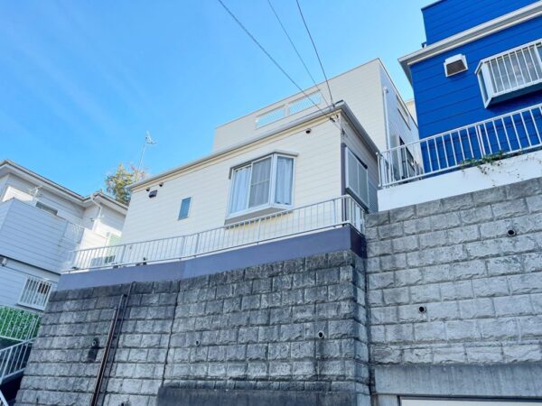 藤沢市 Ａ様邸 外壁・付帯部塗装・バルコニー防水・屋根カバー工事-施工事例
