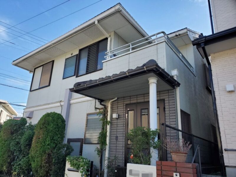 藤沢市 Ｏ様邸 外壁・屋根・付帯部塗装・バルコニー防水工事-施工前
